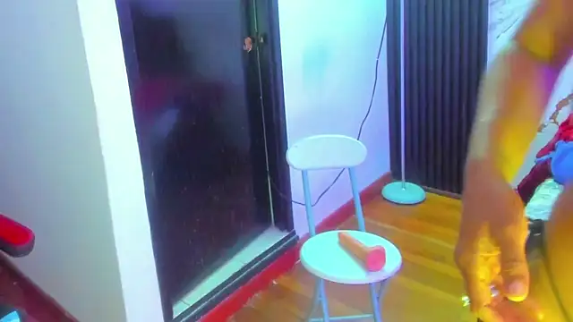 Stormandloganxxx's cam snapshot