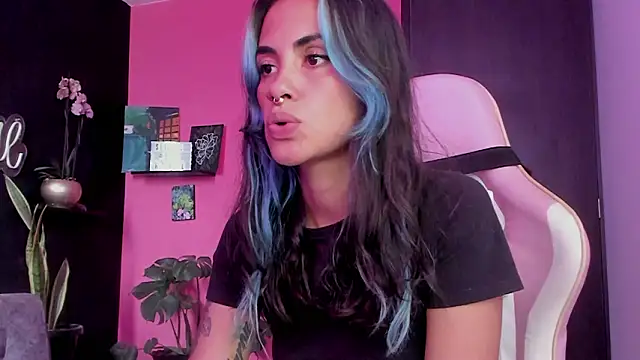 azula_lillet's cam snapshot