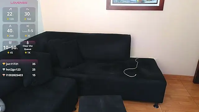 hairyncuteass live sex cam