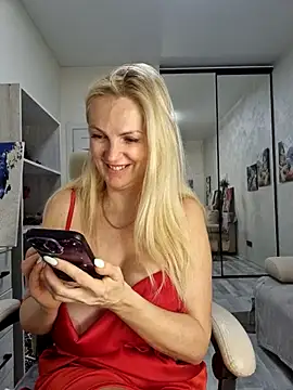 Monna live sex cam