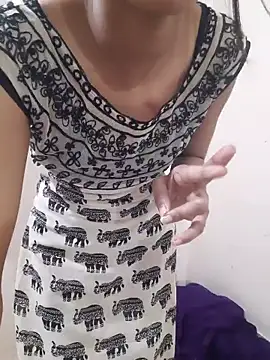 Alpee_kumri's cam snapshot