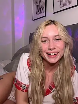 SexySaraxxoo's cam snapshot