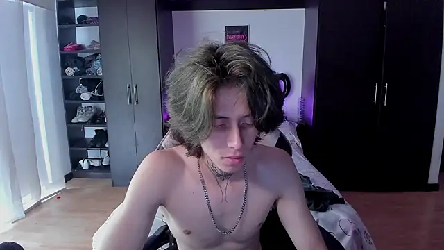 xIce_Boy live sex cam