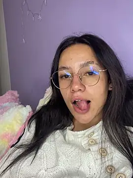 Marianahb-e's cam snapshot