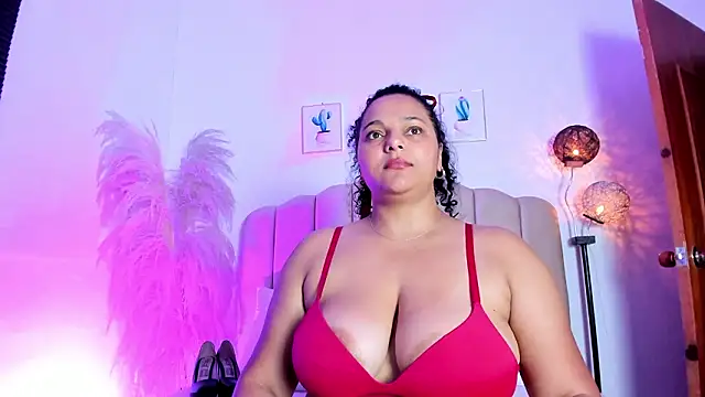 _aithanaa_'s cam snapshot