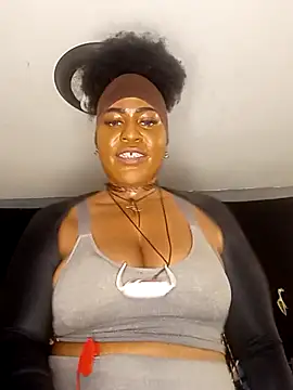 AmazonianMistress's cam snapshot