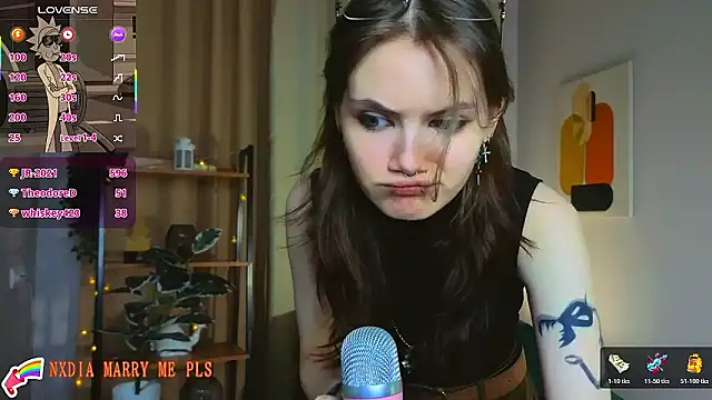 Dilara_xBaby's cam snapshot