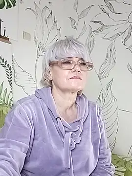 Catty_Lady's cam snapshot