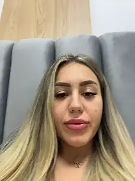 alisa_w's cam snapshot