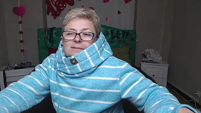 EmiliaGree's cam snapshot