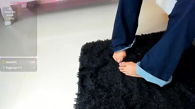 FOXYRIVER_'s cam snapshot