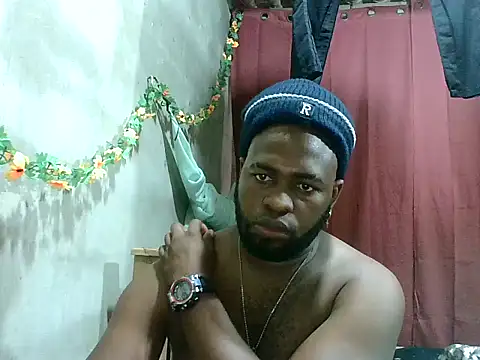 2ocmaxi live sex cam