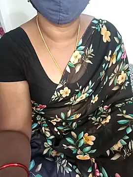 Tamil-hotwife's cam snapshot