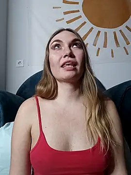 KisaVixen's cam snapshot