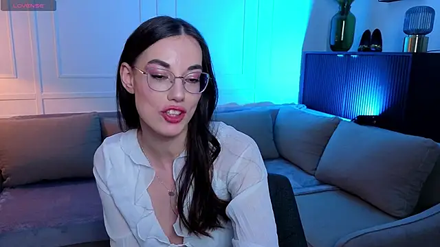 EmmaJacson's cam snapshot