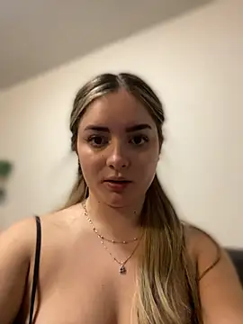 imlindapink's cam snapshot