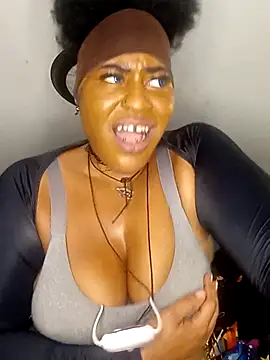 AmazonianMistress's cam snapshot