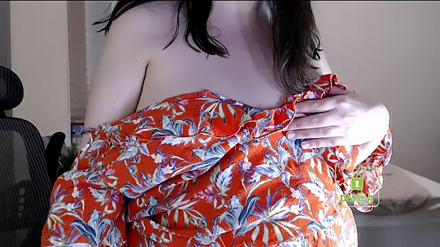 cute_and_hot's cam snapshot