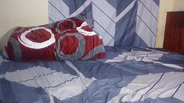 Spicy_Cindy's cam snapshot