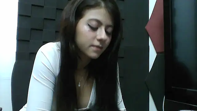 GabriellaManhaes's cam snapshot