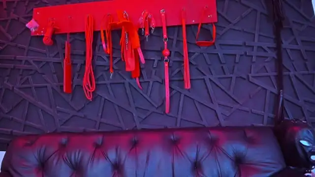 Ivannaakozlov_'s cam snapshot