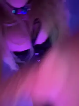 Vicsi30's cam snapshot