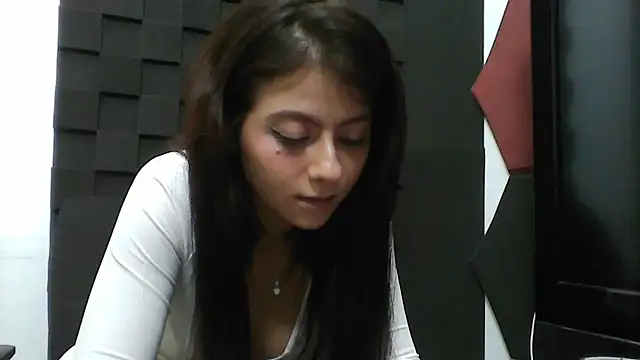 GabriellaManhaes's cam snapshot