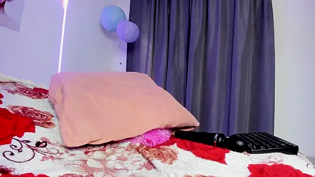 sweet_cinamon's cam snapshot