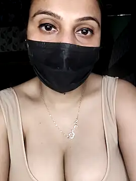 Horny_Shalu's cam snapshot