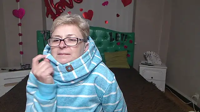 EmiliaGree's cam snapshot