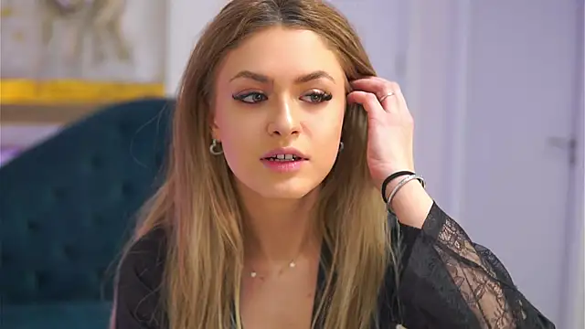 NayaQuinn's cam snapshot