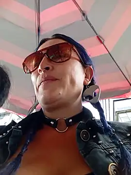 sophie_banger live sex cam