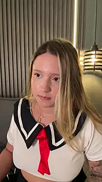 MiaPetit_'s cam snapshot