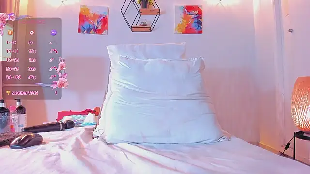 Violet_horny05's cam snapshot