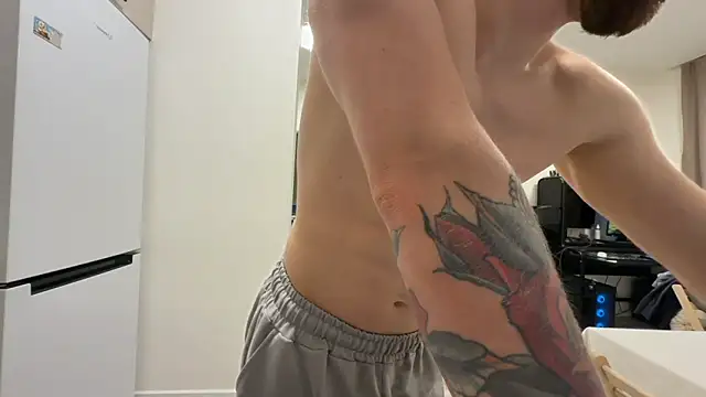 Marselle_Laker's cam snapshot