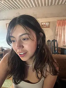 LiLy_kIndly live sex cam