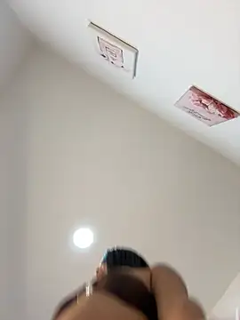 jailyncam_'s cam snapshot