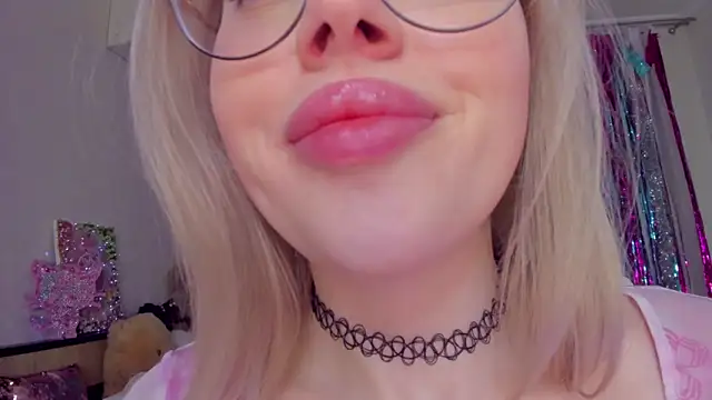 CeaneLino's cam snapshot