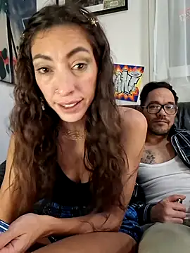 Mile_Amani live sex cam