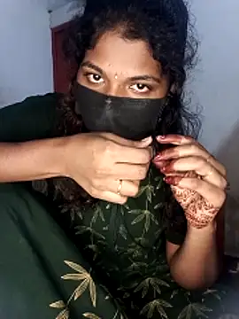 tamilsaisree's cam snapshot