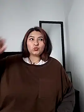 LauraHorny69's cam snapshot