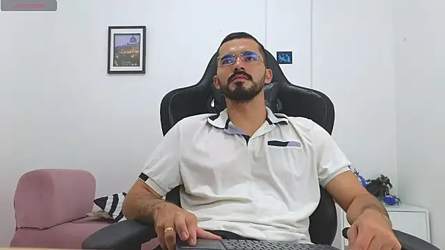 Massimoo_07 live sex cam