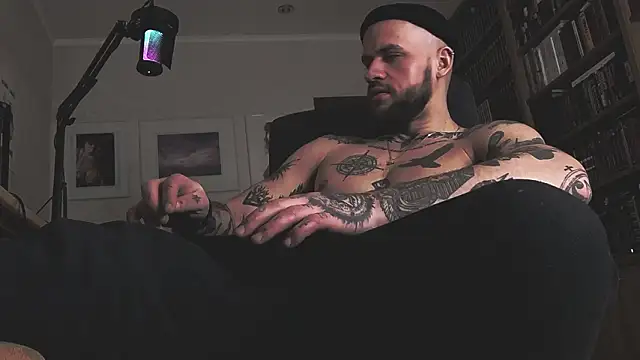 FindomJason live sex cam