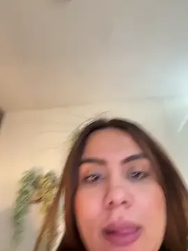 valeria2019hot live sex cam