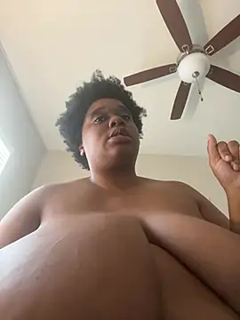 bigmama_deshayyy live sex cam