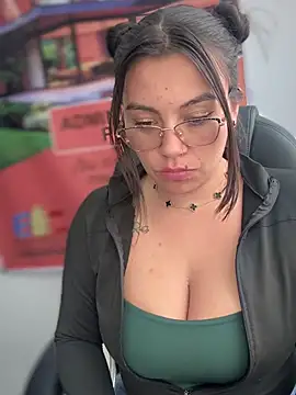 LIZ-06_ live sex cam