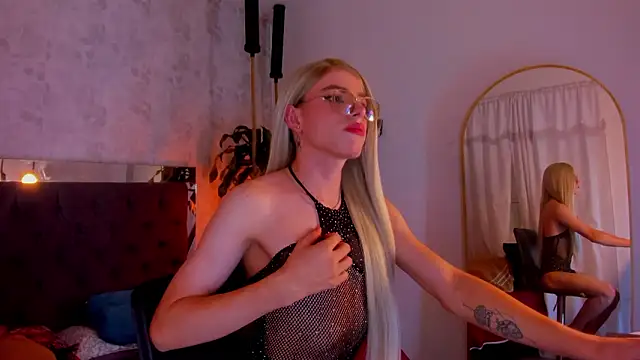 mysterius_boy live sex cam