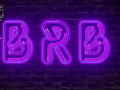 Chloe_bigcock live sex cam