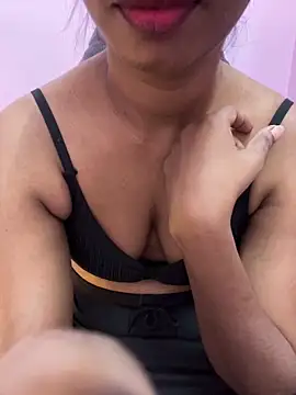 tamil_Aarathi's cam snapshot