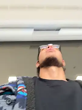 StrokingDaddy4 live sex cam